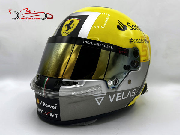 Helmet 1/2 Carlos SAINZ 2018 French GP - Renault F1 Team Helmet 1/2 Carlos SAINZ 2018 French GP - Renault F1 Team