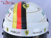Sebastian Vettel 2018 ll Replica Helmet / Ferrari F1 - www.F1Helmet.com
